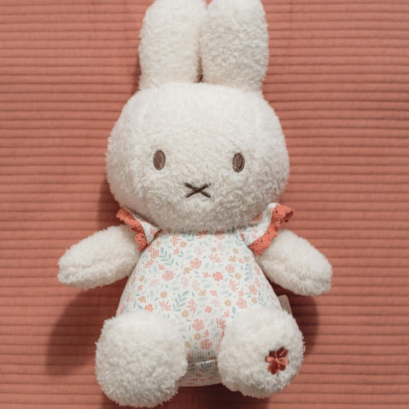 MIFFY LUCKY BLOSSOM SOFT TOY MEDIUM