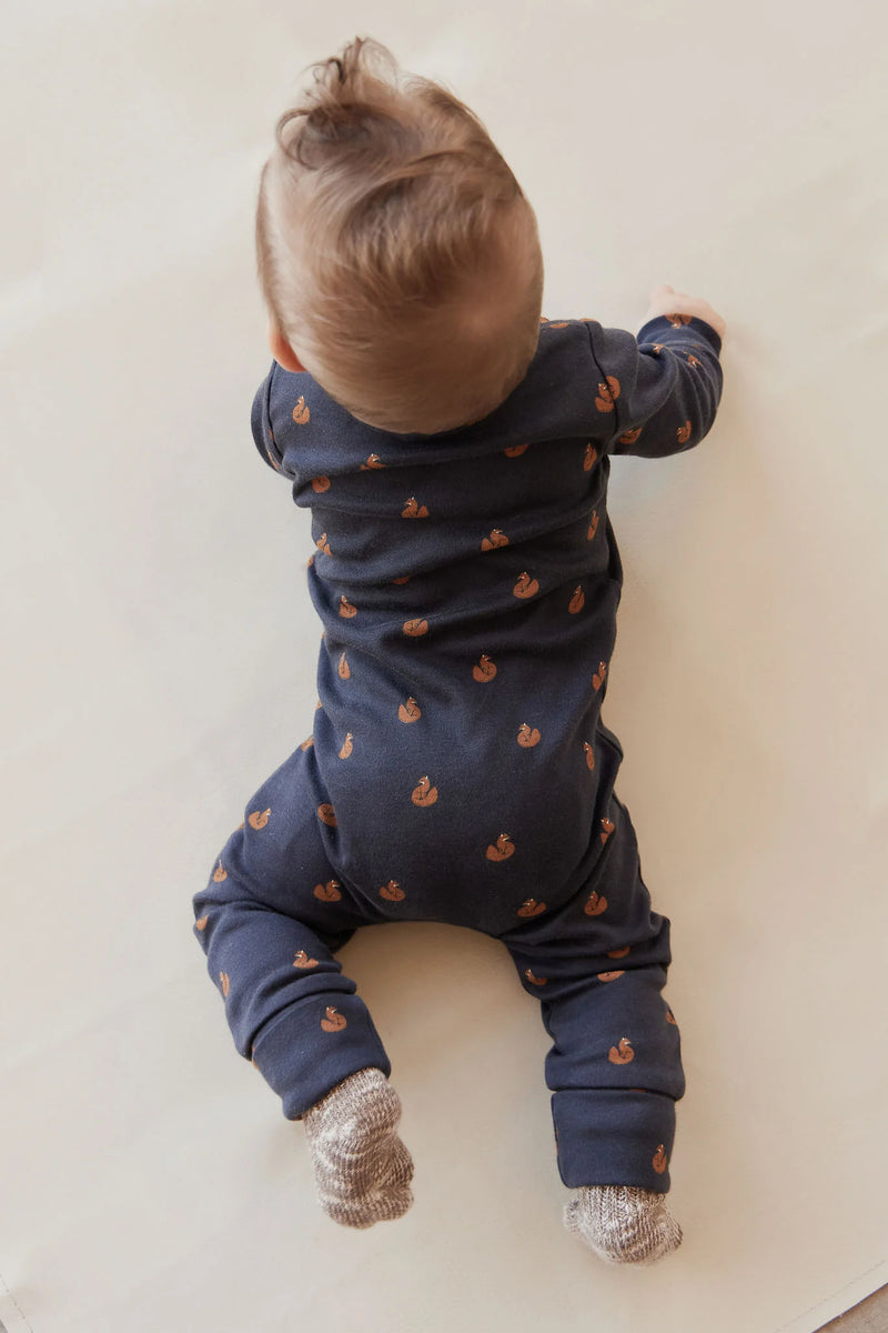 ORGANIC COTTON REESE ZIP ONEPIECE - Fox Cubs Constellation