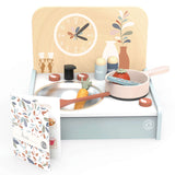 TABLE KITCHEN WITH 8 ACCESSORIES